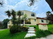 RESIDENCIA EN ESQUINA PARA REMODELAR EN VENTA, CLUB DE...