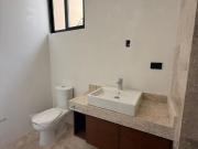 Residencia en esquina Paseo Country en Mérida Yucatan