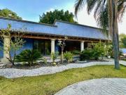 Residencia en Jurica con alberca y cancha de tenis