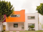 RESIDENCIA EN LA CALERA 3 RECAMARAS, 3 BAÑOS, AMPLIO JARDIN