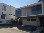 Residencia en Puerta del Bosque