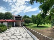RESIDENCIA EN REAL DEL PUENTE XOCHITEPEC, CON ARBOLES...