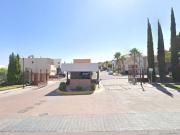 Residencia en Remate Bancario, Fraccionamiento Cima de...