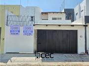 RESIDENCIA EN RENTA 2 PLANTAS, 2 RECÁMARAS, 3 BAÑOS,...