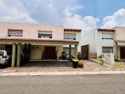 Residencia en renta en Valle de las fuentes Calimaya