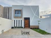 RESIDENCIA EN VENTA, 2 PLANTAS, 3 RECÁMARAS, 3.5 BAÑOS,...