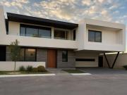 Residencia en venta al norte de Saltillo