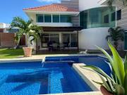 Residencia en Venta Alberca y jardín en Costa de Oro en...