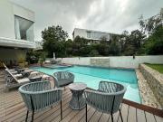 Residencia en Venta Av. Juan Palomar, Zona Diamante de...