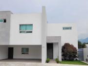 Residencia en VENTA Carretera Nacional, Santiago NL