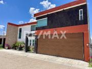 Residencia en venta cercana a Club Campestre