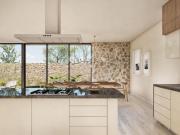 RESIDENCIA EN VENTA CON ACABADOS DE LUJO EN CONDOMINIO...