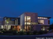 Residencia en venta con vista al lago para...