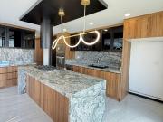 Residencia en venta de 4 recamaras y acabados de lujo en...