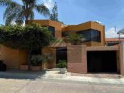 RESIDENCIA EN VENTA DENTRO DE FRACCIONAMIENTO LOMAS DEL... RESIDENCIA EN VENTA DENTRO DE FRACCIONAMIENTO LOMAS DEL...