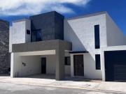 RESIDENCIA EN VENTA EN CIRCUITO LAS LOMAS SECTOR...