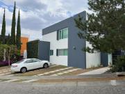 RESIDENCIA EN VENTA EN DIANA NATURA, ZAPOPAN