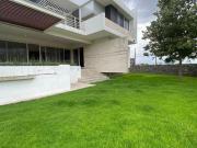 Residencia en Venta en El Campanario, 4 Habiteaciones, 6...