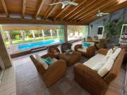 RESIDENCIA EN VENTA EN EL CAMPANARIO PRECIO DE OPORTUNIDAD!
