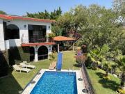 Residencia en venta en fraccionamiento, ubicada en...