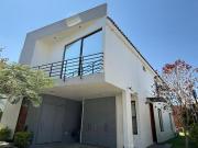 RESIDENCIA EN VENTA EN HACIENDA DEL ORO SEGUNDA SECCIÓN...