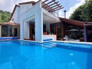 RESIDENCIA EN VENTA EN LAS CAÑADAS