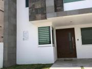 RESIDENCIA EN VENTA EN LOMAS DE ANGELOPOLIS, ZONA AZUL,...