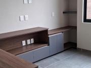 RESIDENCIA EN VENTA EN METEPEC A UNA CUADRA DE LAS...