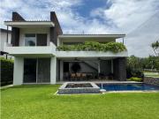 RESIDENCIA EN VENTA EN PARASO COUNTRY CLUB, MORELOS