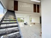 RESIDENCIA EN VENTA EN PUERTA LAS LOMAS, ZONA DIAMANTE,...