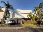 Residencia en Venta en Valle Real