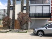 Residencia en Venta en Valle Real
