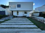 RESIDENCIA EN VENTA, EN VALLE REAL
