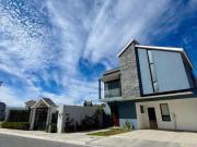 Residencia en venta en Villa Bonita