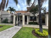 Residencia en venta en Villas de Irapuato, Guanajuato...