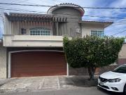 RESIDENCIA EN VENTA FLORES MAGON
