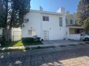 Se Vende casa en Jardín Real