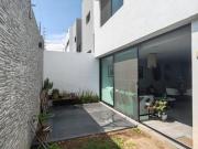 RESIDENCIA EN VENTA JUNTO AL PARQUE METROPOLITANO