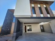 RESIDENCIA EN VENTA NUEVA EN FRACC.LA ESCONDIDA,...