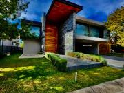 RESIDENCIA EN VENTA O RENTA EL BOSQUE COUNTRY CLUB LEON...