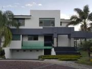 Residencia en venta, Valle Real, Coto Privado