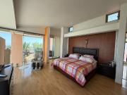 Residencia en venta vista real