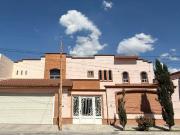 Residencia en Venta – Zona Diamante al Norte de...
