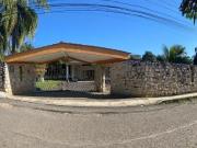 RESIDENCIA EN VTA. AVENIDA CONCEPCION ESQ. SAN ROMAN...