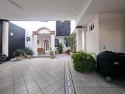 Residencia en zona norte de alta plusvalía, cerca de...