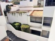 RESIDENCIA ESTILO MODERNISTA CONTEMPORANEO