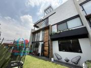 Residencia exclusiva con family, sala TV, terraza bar y roof