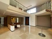 Residencia Exclusiva con Vista al Bosque en Real de...