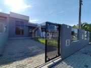 Residência geminada nova com 02 dormitório no centro de Imbé