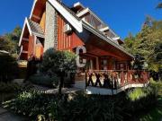 Residência Imponente no Jardim Véu da Noiva Campos do Jordão